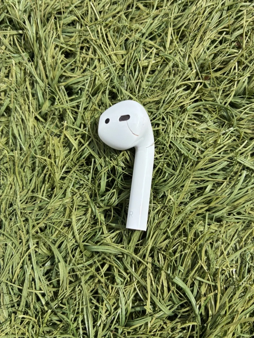 Apple AirPods Gen 2